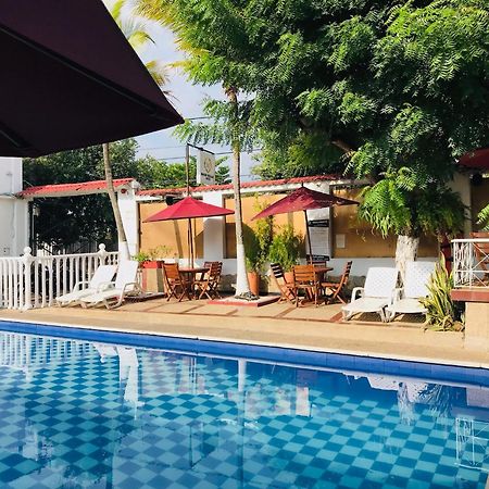 Hotel Maceo Melgar Εξωτερικό φωτογραφία
