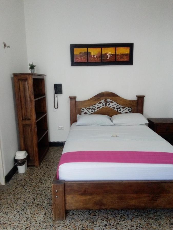 Hotel Maceo Melgar Εξωτερικό φωτογραφία