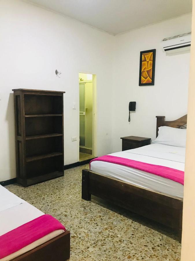 Hotel Maceo Melgar Εξωτερικό φωτογραφία