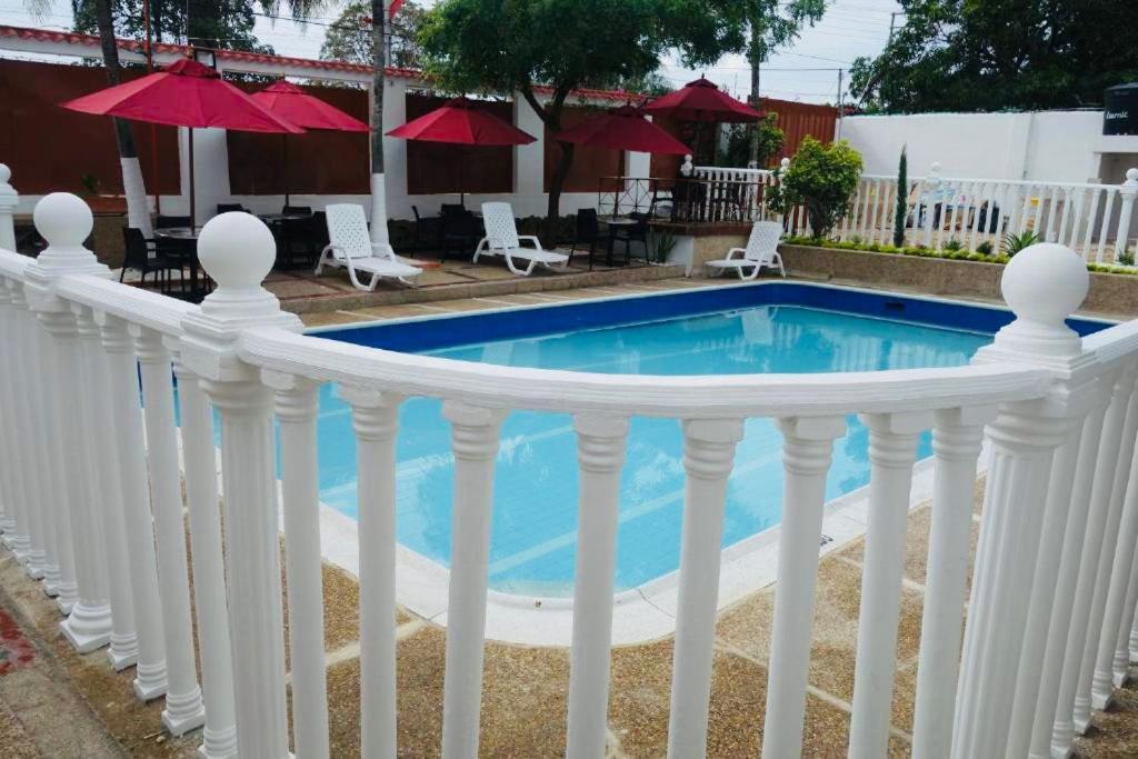 Hotel Maceo Melgar Εξωτερικό φωτογραφία