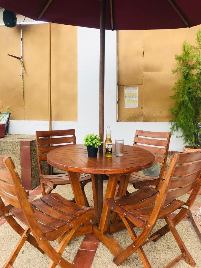 Hotel Maceo Melgar Εξωτερικό φωτογραφία
